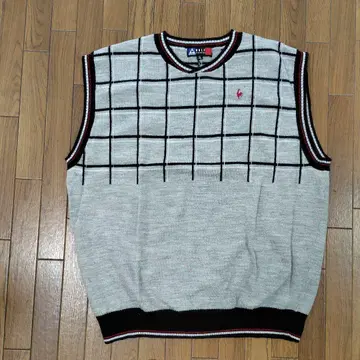 체크 무늬 니트 베스트 르꼬끄