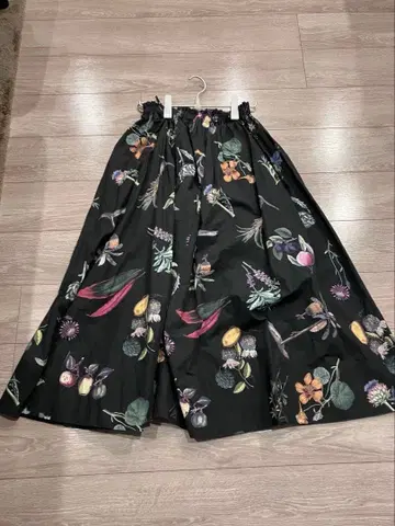 Caban 플레어 롱 스커트