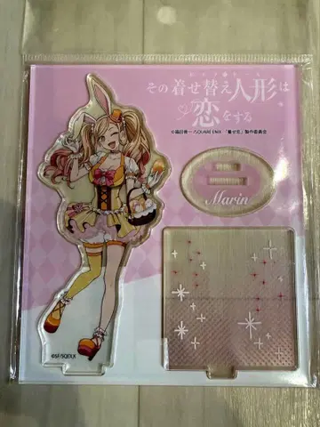 그 비스크돌은 사랑을 한다 아크릴 스탠드 사계절 이스터 키타가와 마린