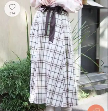 미사용 새상품 axes femme 기모 체크 플레어 스커트