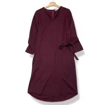 새상품급 데프레 보르도 리본 원피스 스트레치 일본제 36 사이즈