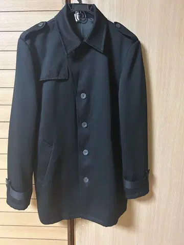 남성용 컴시즘 코트