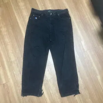 THEORIES Black denim M
