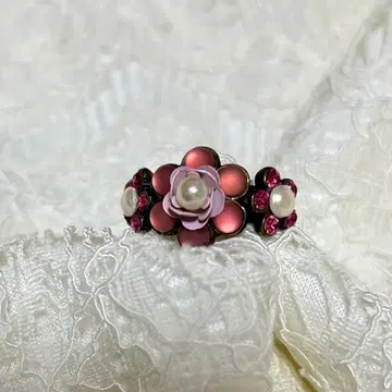 미하엘 네그린 반지 핑크 계열