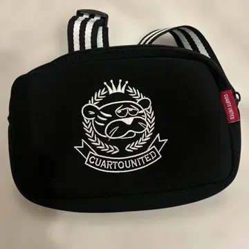 CUARTOUNITED Tiger 자수 네오프렌 웨스트 파우치
