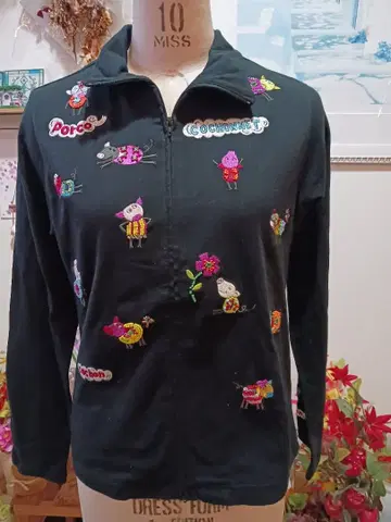 새상품 알베로베로 훈훈하고 귀여운 돼지님 집업 블랙/M