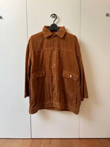 embody tnwn의 멋진 코듀로이 자켓 (새상품급)