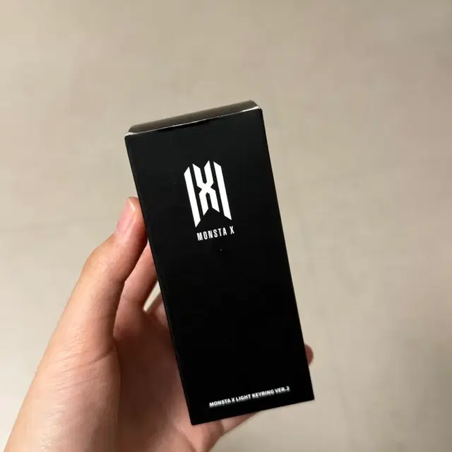 몬스타엑스 응원봉 몬둥이 키링 양도