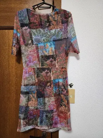 데시구알 미니 원피스!