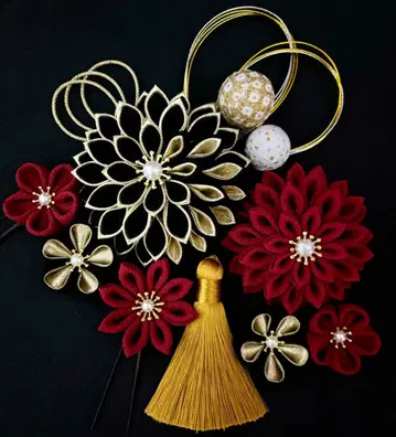 츠마미자이쿠 머리 장식 블랙 금 빨간색(크림슨 계열)