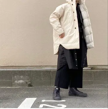 ESTROISLOSE 후드 부착 다운 자켓 아이보리