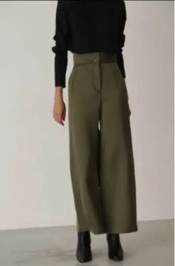 RIM.ARK 프론트심 하이웨이스트 팬츠