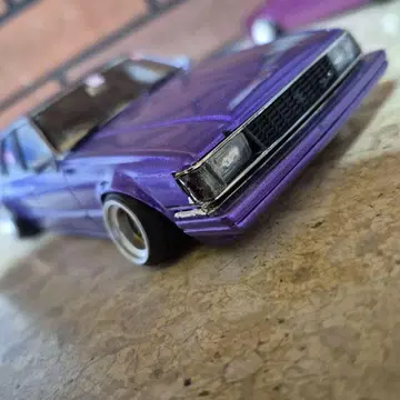 완성품 프라모델