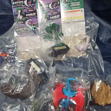 포켓몬 드래곤 타입 디오라마 피규어 3체 세트 리멘트