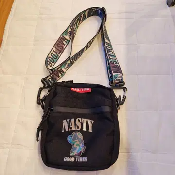 NASTYDOG 숄더백