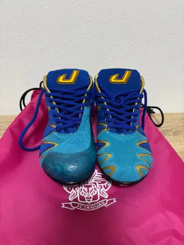 야구 스파이크 마쓰자카 다이스케 선수 사용 모델