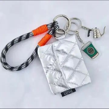 타리즈 멀티 백참 미개봉 새상품 완판템 파우치 참 키홀더