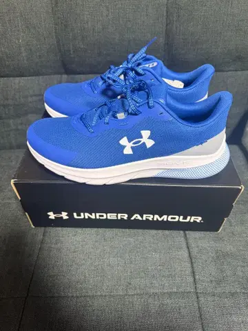 [연말 SALE] 언더아머 블루 러닝화 스포츠
