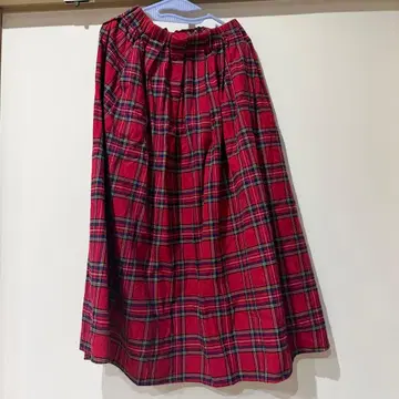 NARU 빨간색 체크 롱 스커트