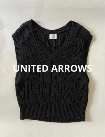 UNITED ARROWS 베스트 블랙 V넥