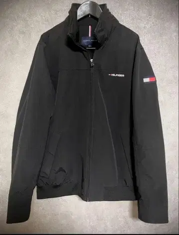 [ 새상품급 ] TOMMY HILFIGER 나일론 자켓 블랙