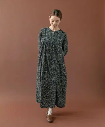 팰리시 PAR ICI 셔츠콜 작은 꽃 프린트 파이핑 원피스