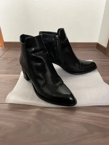 파비오 루스코니 숏부츠 37