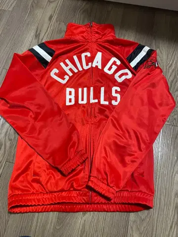 CHICAGO BULLS 자켓 M 사이즈 레드