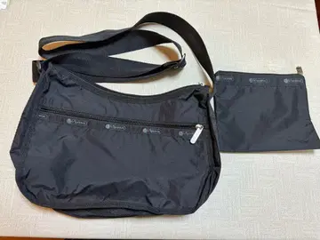 레스포 나일론 소재 블랙 숄더백