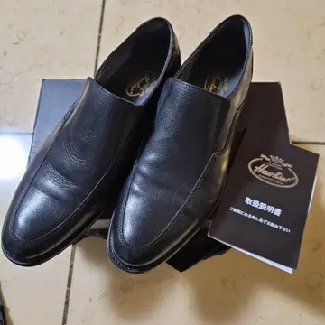 블랙 가죽 슬립온 슈즈