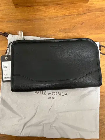 페레 모르비다 클러치백 블랙 PMO-MB035 미사용 새상품