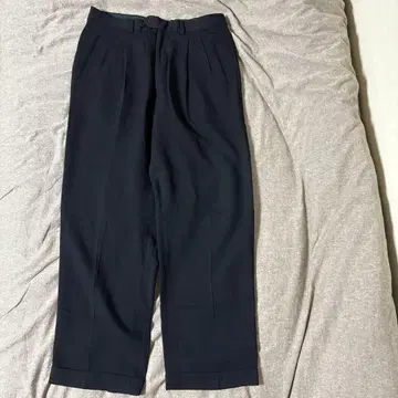 조르지오 아르마니 슬랙스