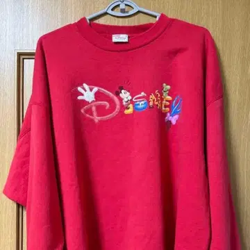 Disney 캐릭터 자수 맨투맨