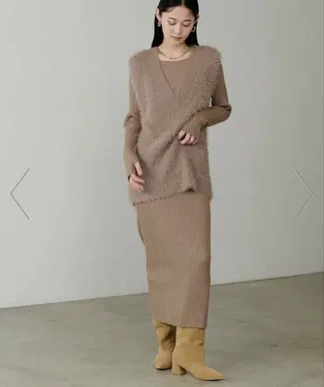 LARUTA 선택 가능한 리브 니트 원피스 x 페더 베스트 세트