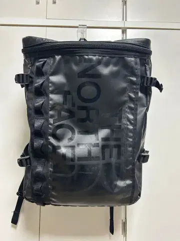 THE NORTH FACE 블랙 백팩