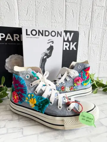 한정판 핸드메이드 컨버스 하이컷 스니커즈 24.5cm