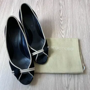 sergio rossi 오픈토 펌프스