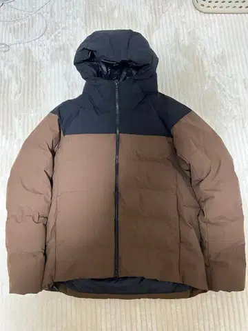 TIBORA 후드 부착 다운 자켓 XL