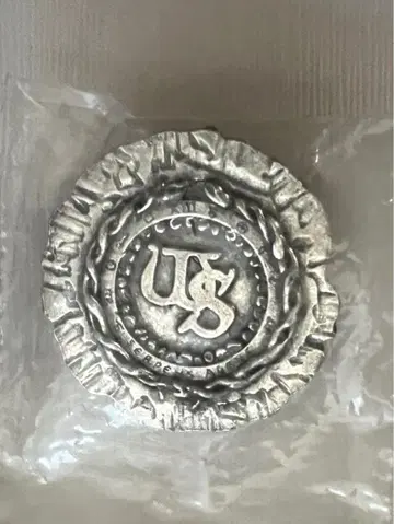 Whitesnake 화이트 스네이크 핀 배지