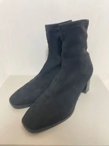 H&M 스웨이드 스퀘어토 부츠 37(23.5cm)