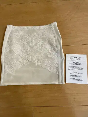 드레스 이너 Kirei Walker 화이트 스커트 S 사이즈