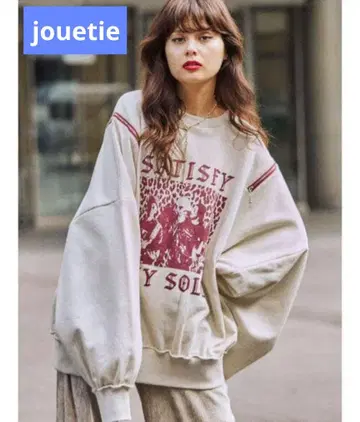 ( 완판템) jouetie 오픈 숄더 ZIP 풀오버 Y2K