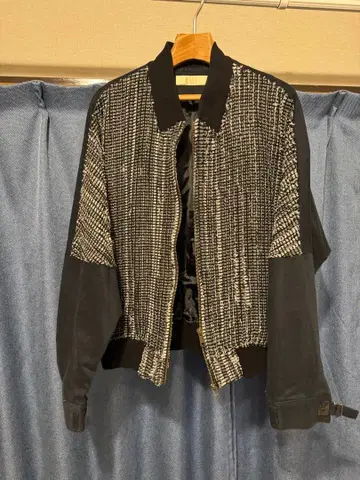 트위드풍 봄버 자켓