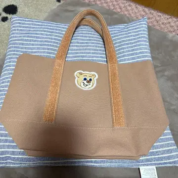 러브리바이페이러 올드 테디 와펜 토트백