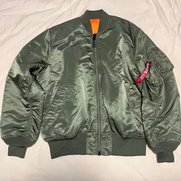 ALPHA INDUSTRIES MA-1 3L 플라이트 자켓