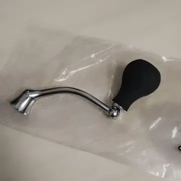 다이와 23 레그자 3000 핸들 60mm 미사용품