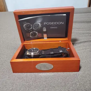 POSEIDON 수동 와인딩 시계 블랙