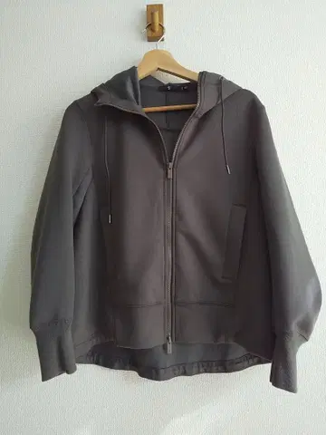 유니클로 질 샌더 후드티