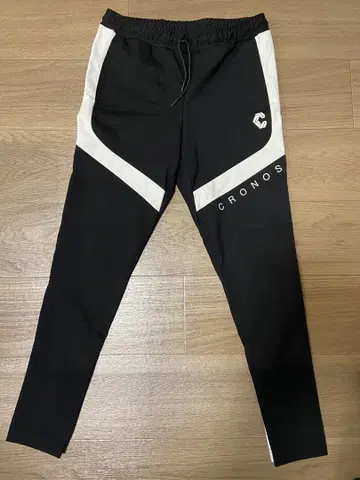 CRONOS 조거 팬츠 블랙 화이트