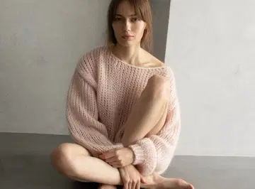 rihka mohair knit coussinet